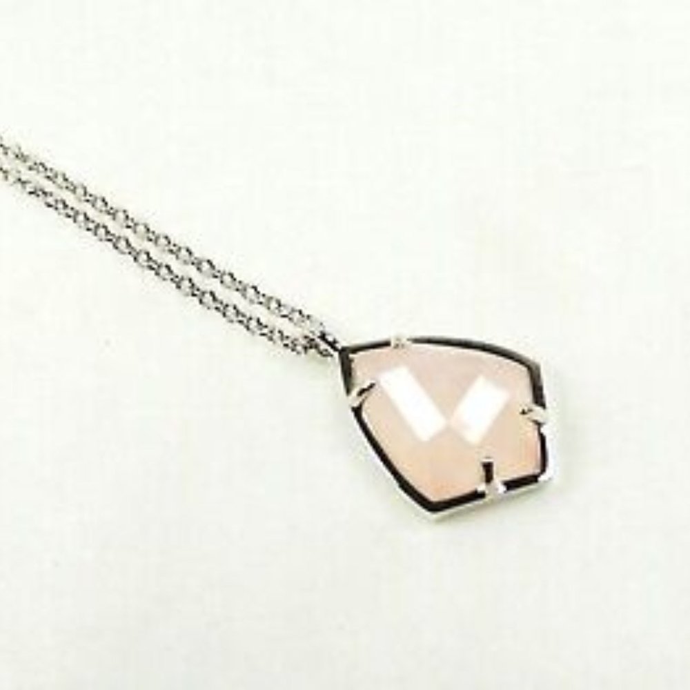 KENDRA SCOTT Cory Rhodium Rose Quartz Pendant Necklace